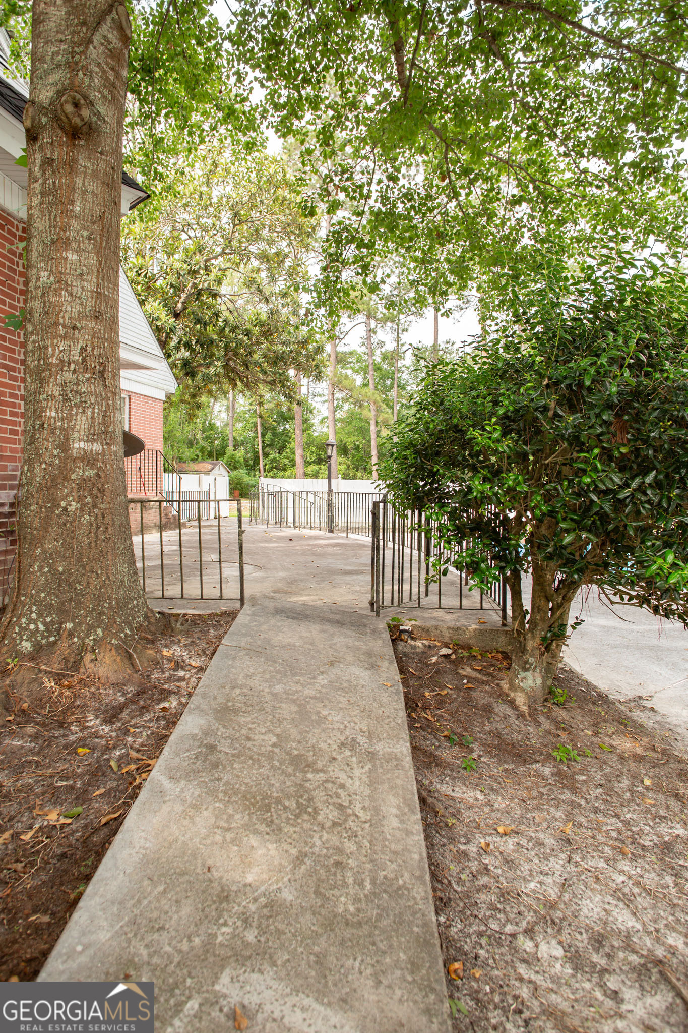 1701 Satilla Boulevard Waycross GA 31501