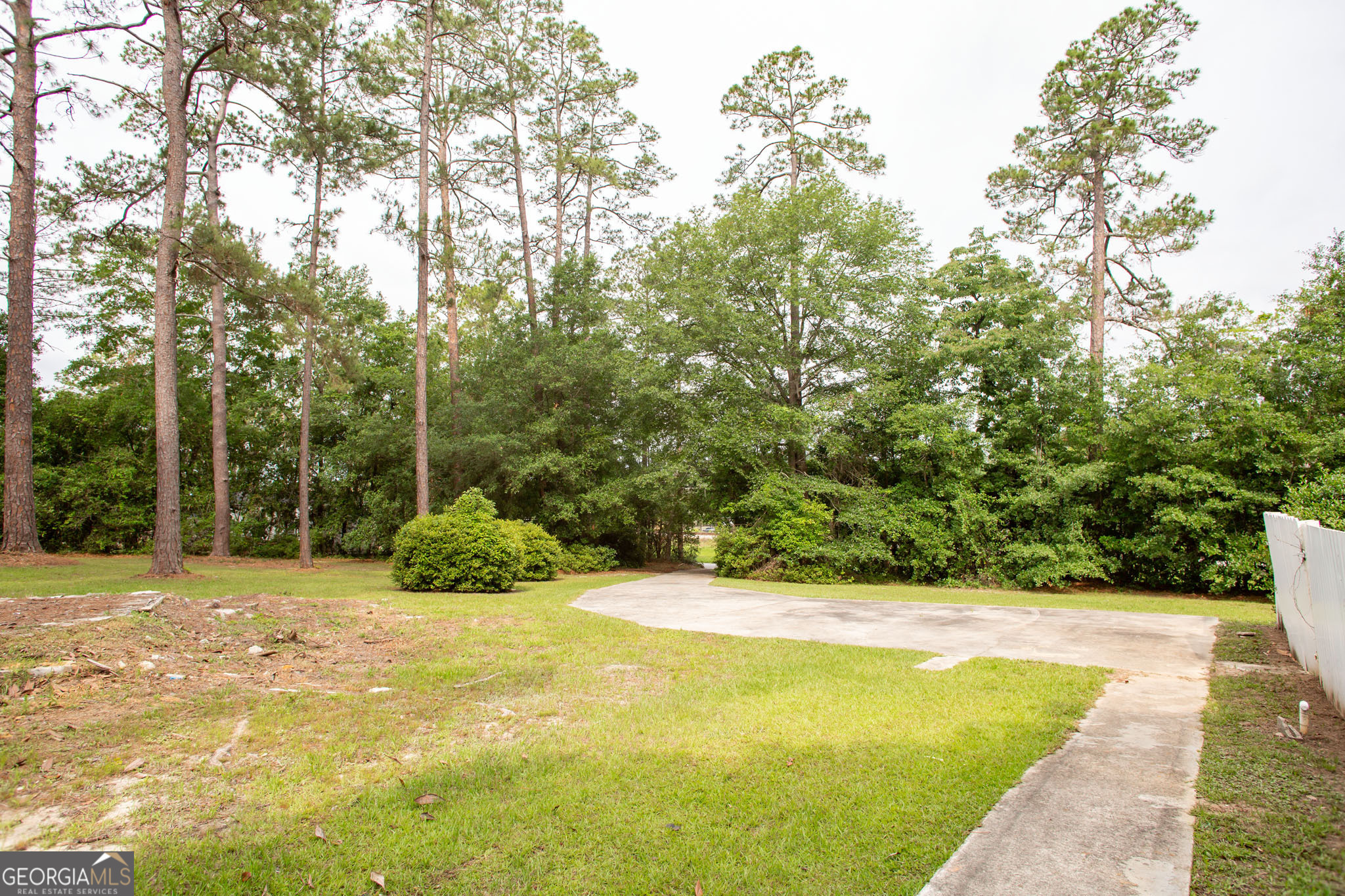 1701 Satilla Boulevard Waycross GA 31501