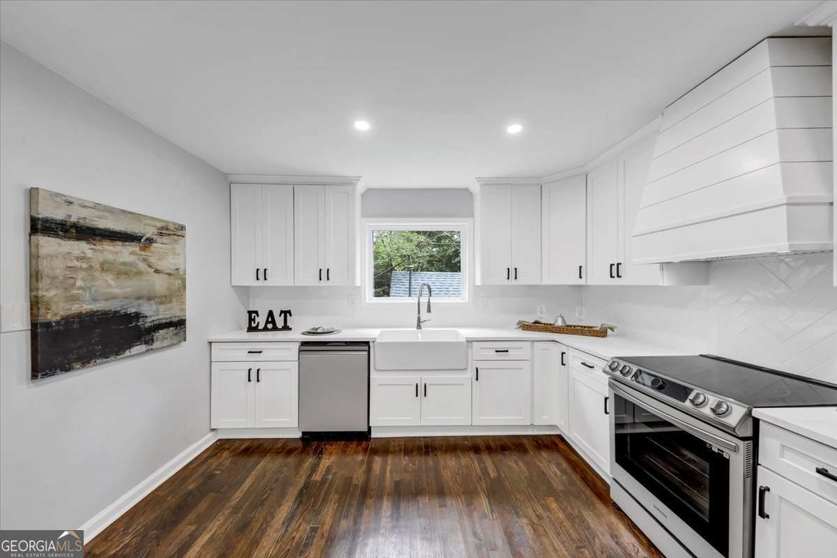 3423 Rugby Circle Atlanta GA 30337