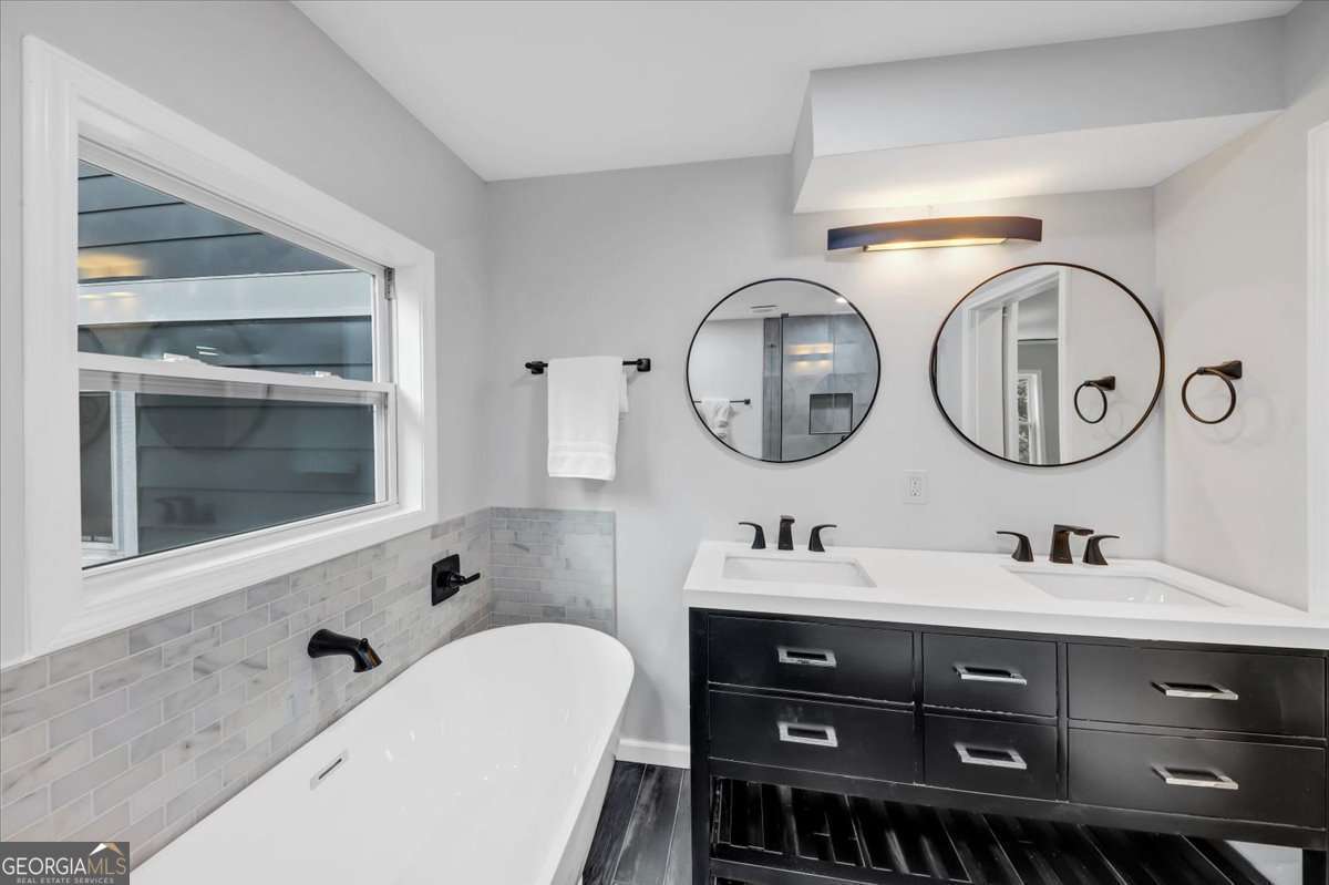 3423 Rugby Circle Atlanta GA 30337