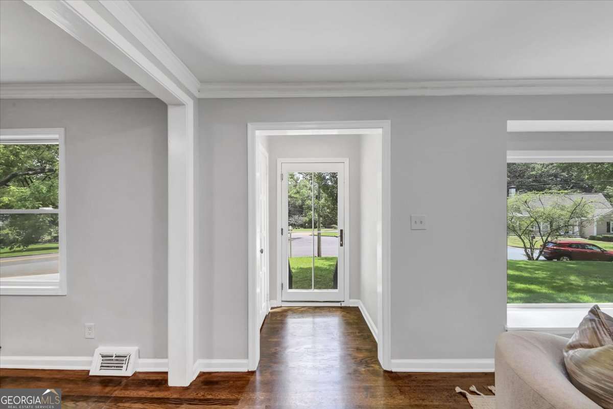 3423 Rugby Circle Atlanta GA 30337