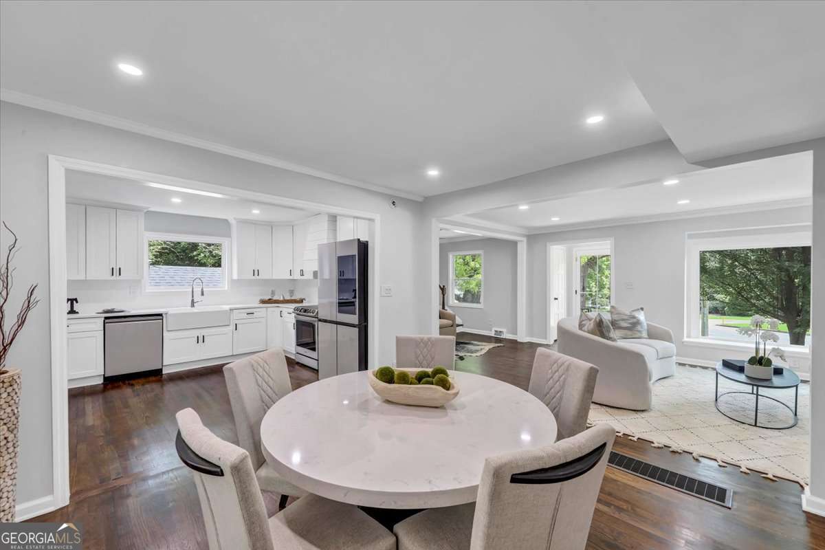 3423 Rugby Circle Atlanta GA 30337