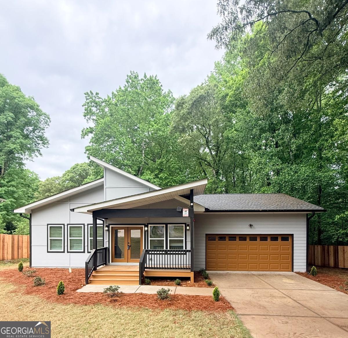 7428 Mockingbird Trail Riverdale GA 30274