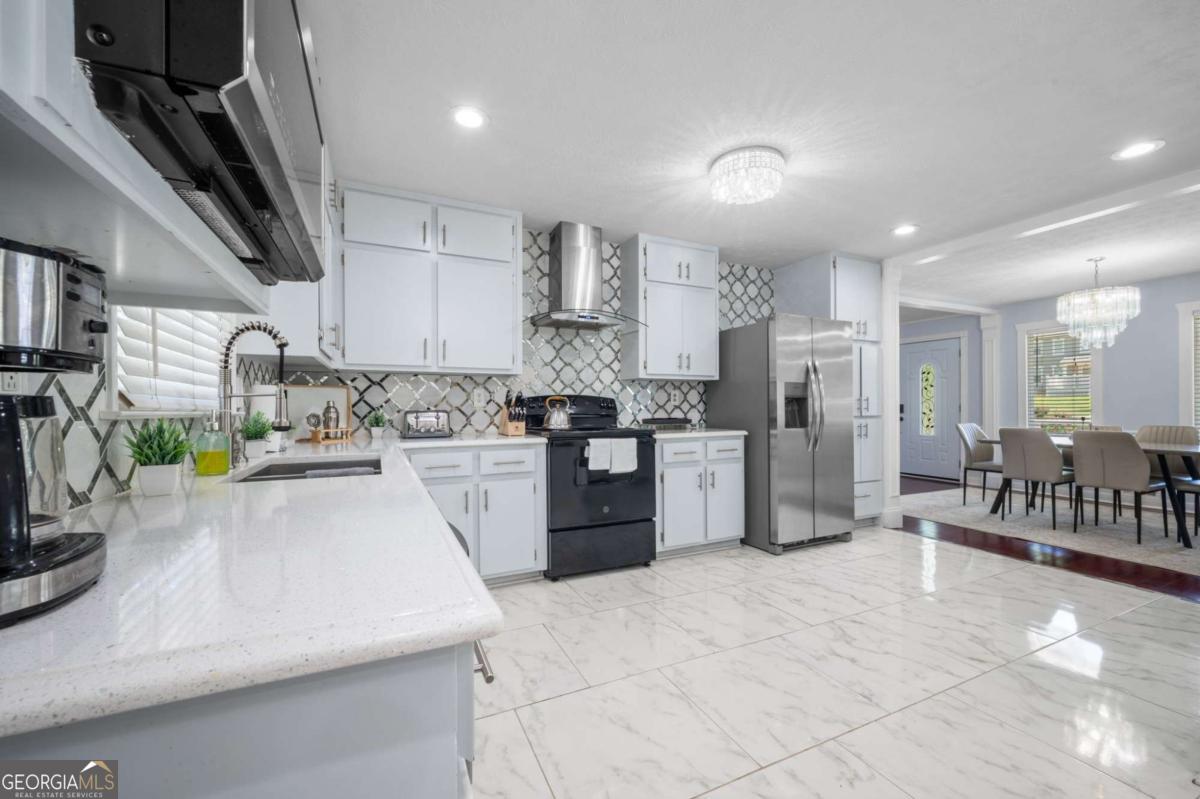 493 Greg Drive SW Lilburn GA 30047