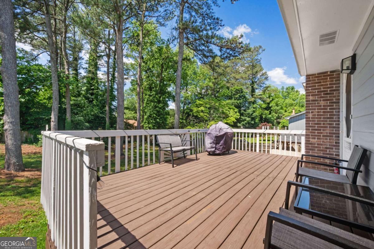 493 Greg Drive SW Lilburn GA 30047