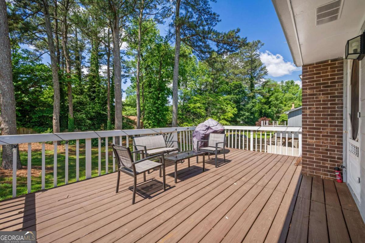 493 Greg Drive SW Lilburn GA 30047