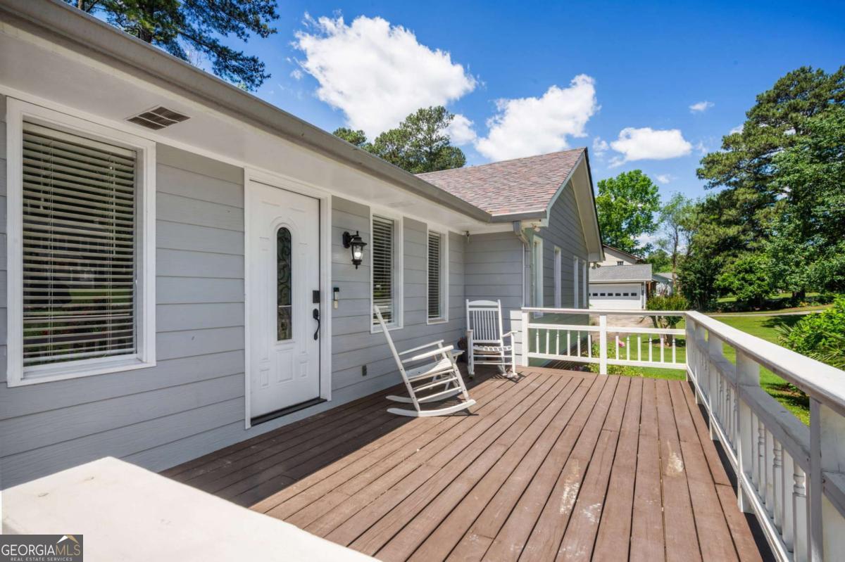493 Greg Drive SW Lilburn GA 30047