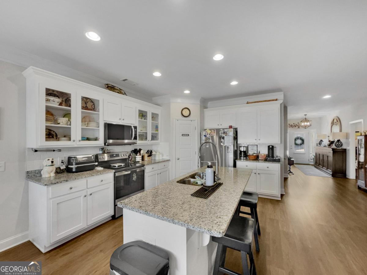 102 Richmond Drive Statham GA 30666