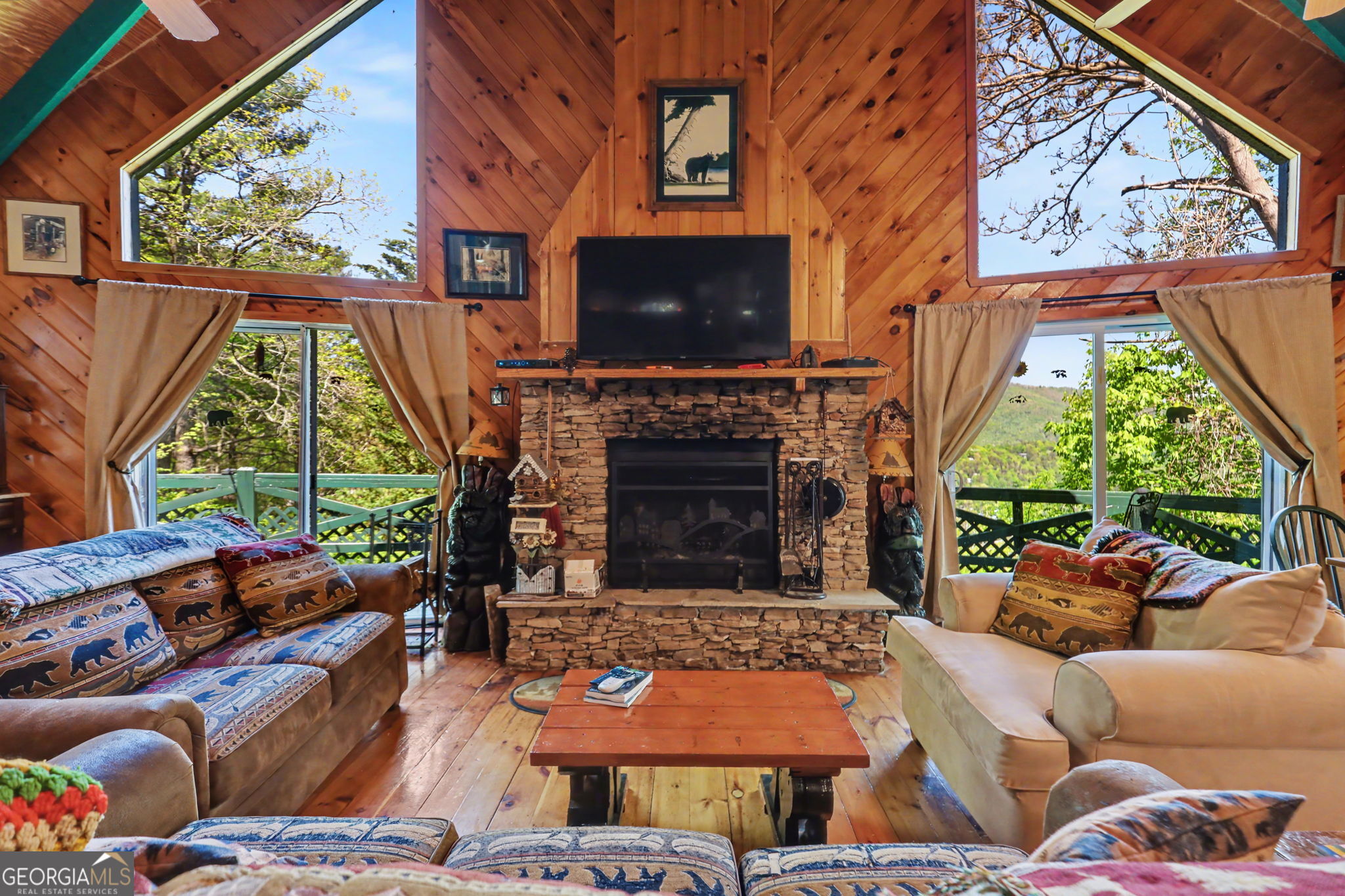 747 Screamer Drive Clayton GA 30525