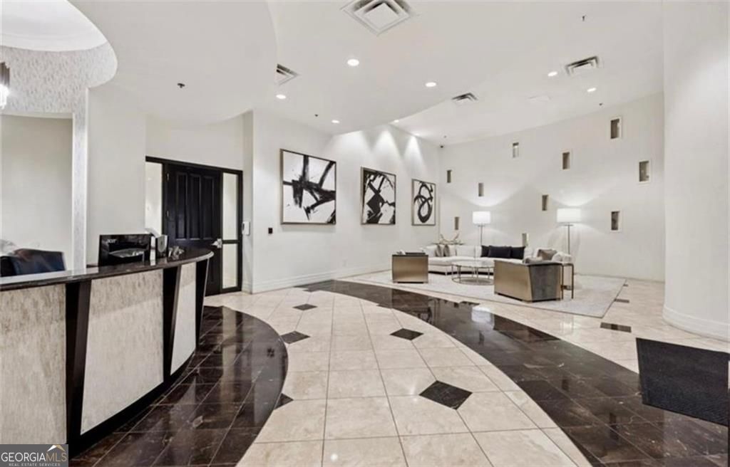 3040 NW Peachtree Road NW Atlanta GA 30305