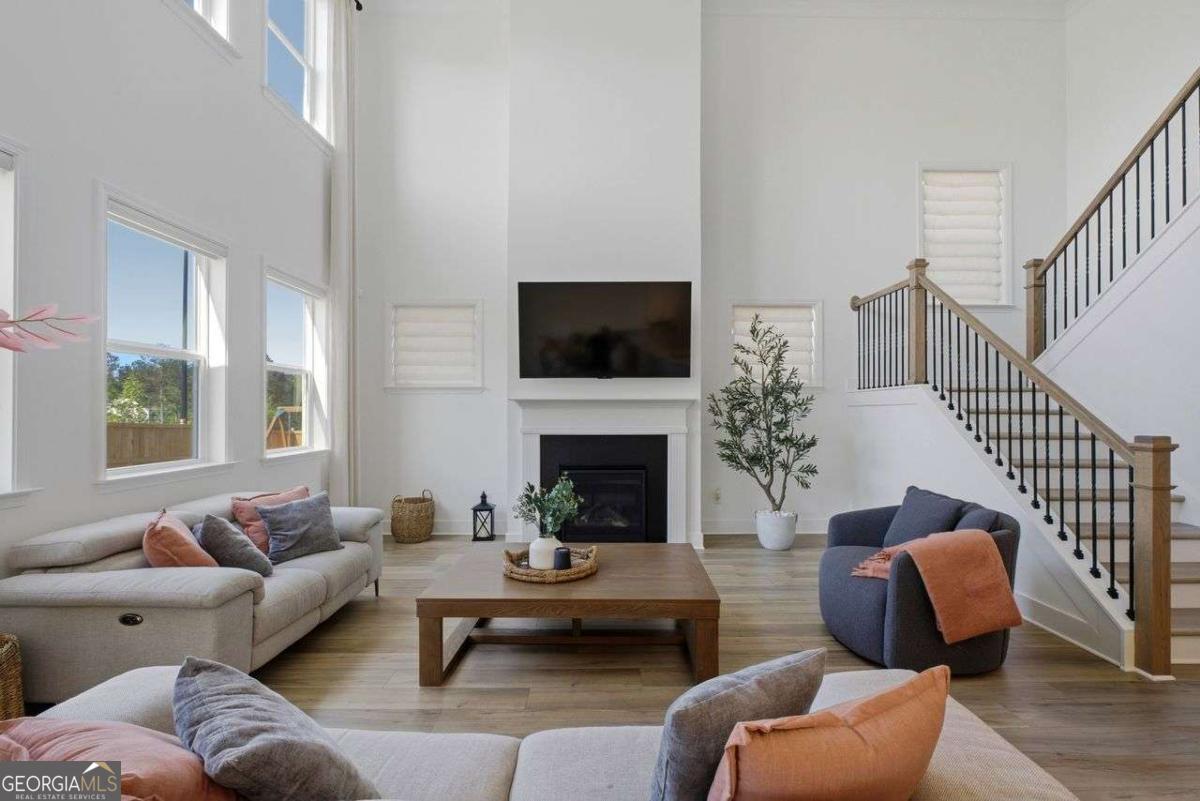 110 Meadow View Loop Dallas GA 30132