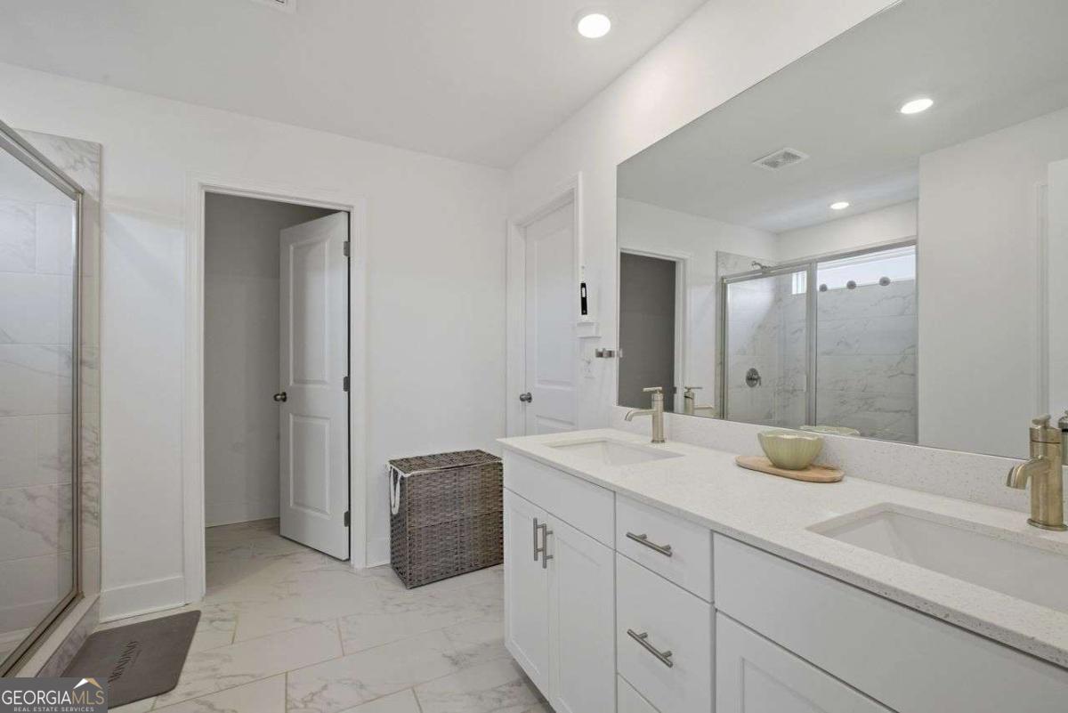 110 Meadow View Loop Dallas GA 30132