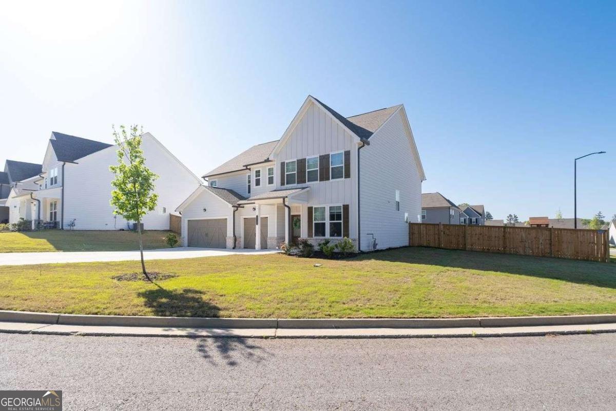 110 Meadow View Loop Dallas GA 30132