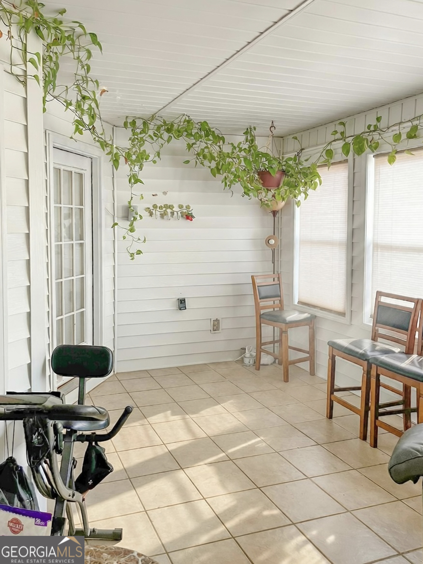 37 Oak Drive Hawkinsville GA 31036
