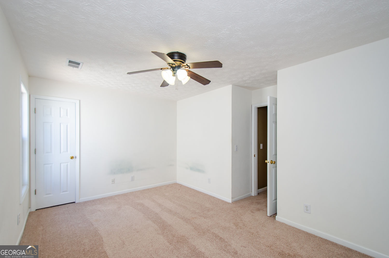 185 Weatherstone Drive Woodstock GA 30188