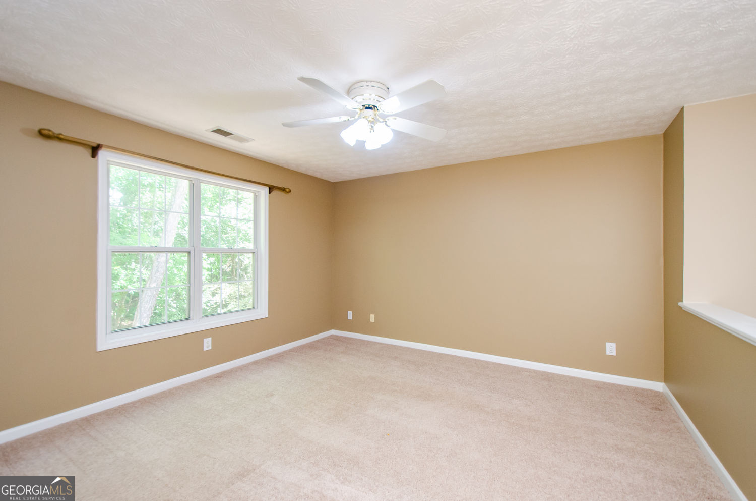 185 Weatherstone Drive Woodstock GA 30188