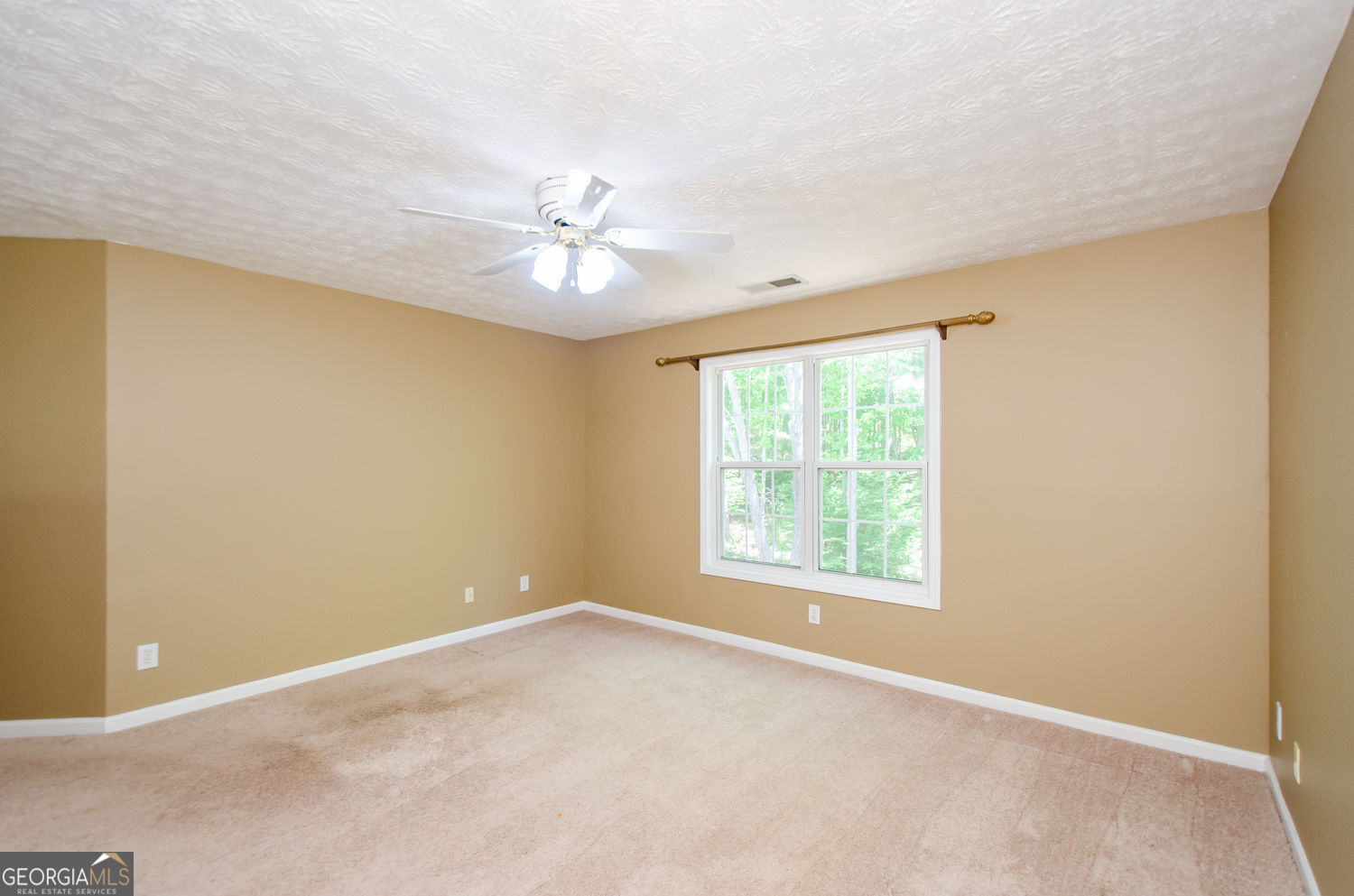 185 Weatherstone Drive Woodstock GA 30188