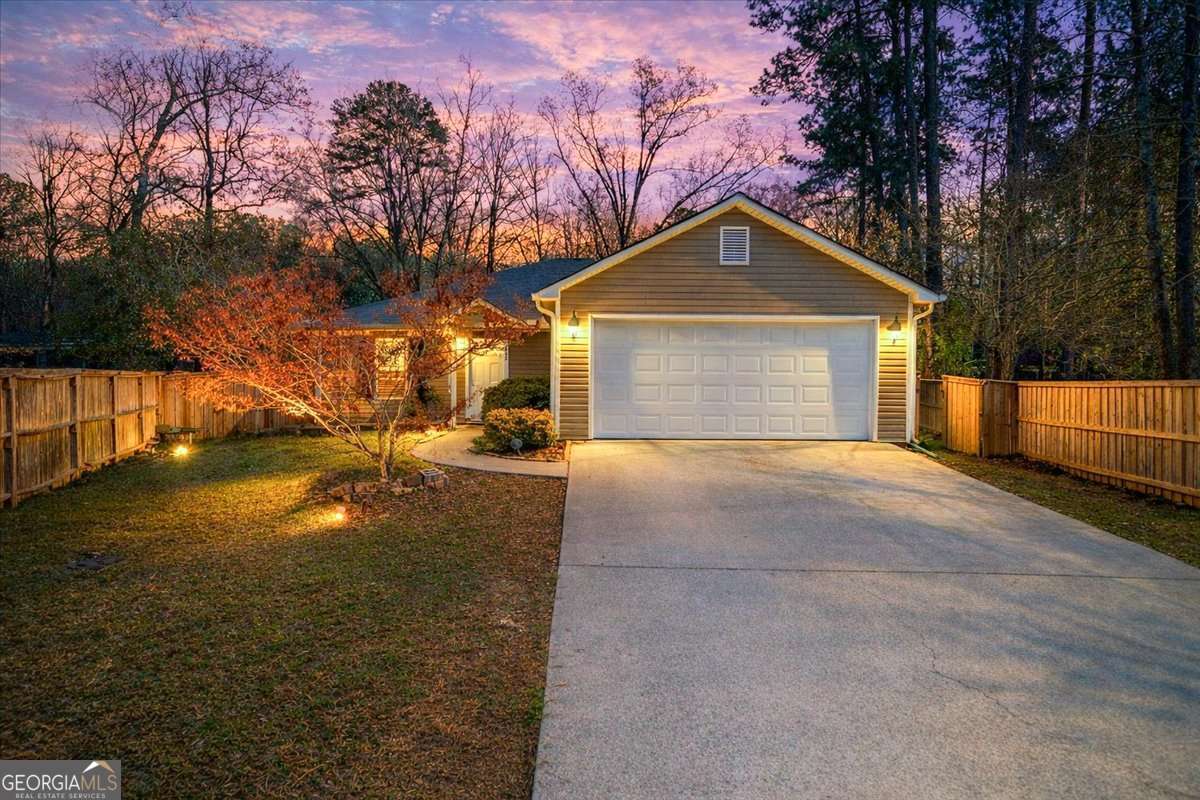 212 Whispering Pine Circle NE White GA 30184