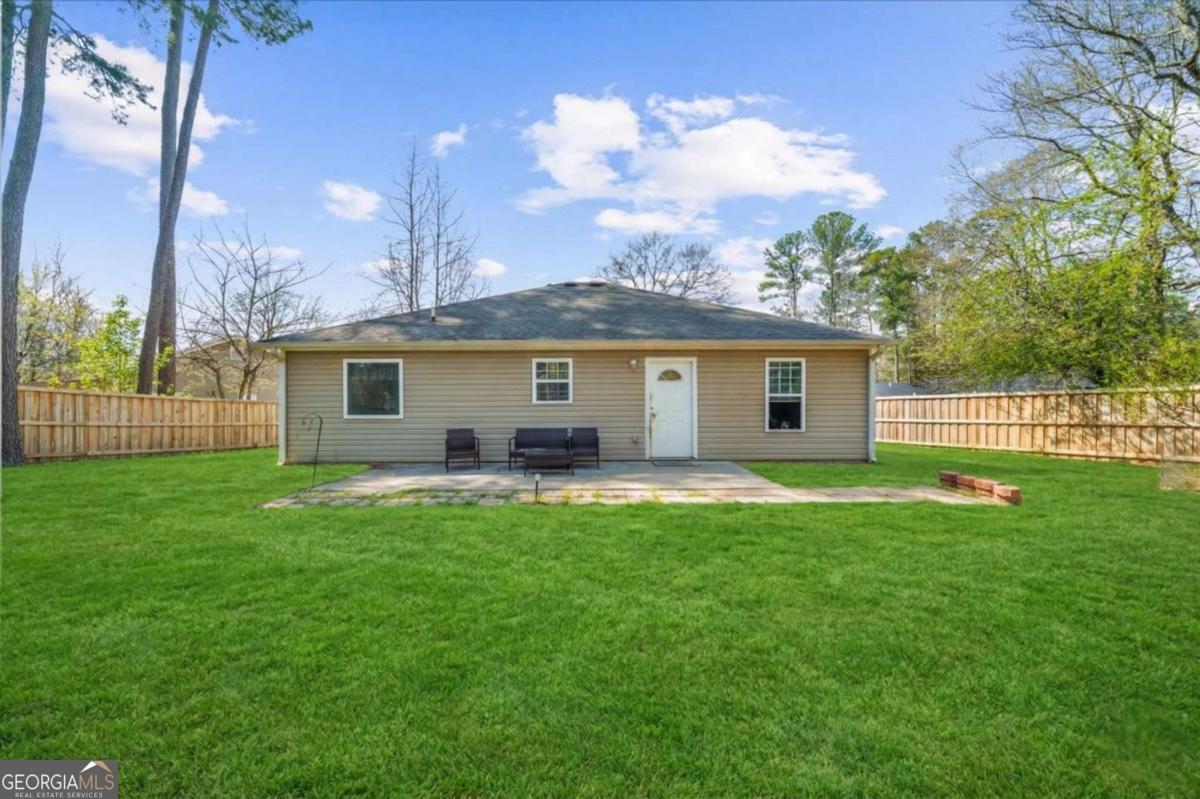 212 Whispering Pine Circle NE White GA 30184