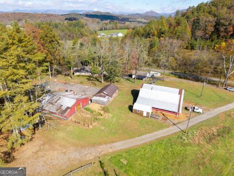 106 Settawig Road Brasstown NC 28902