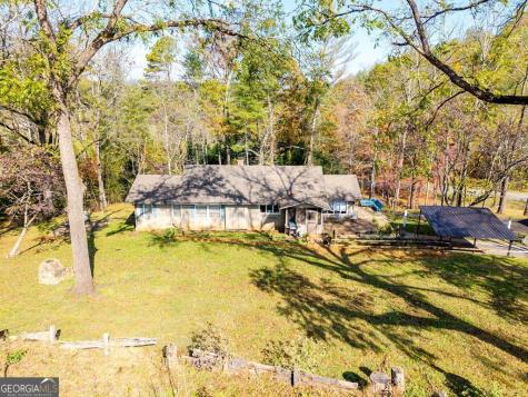 106 Settawig Road Brasstown NC 28902