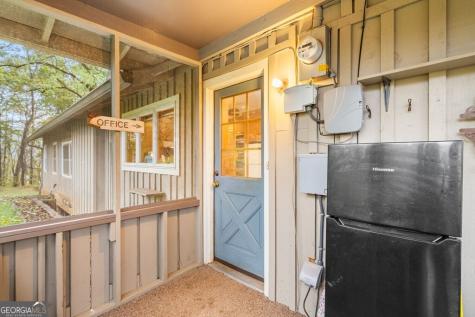106 Settawig Road Brasstown NC 28902