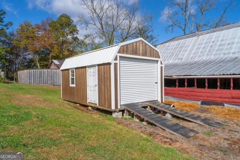 106 Settawig Road Brasstown NC 28902