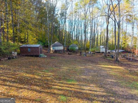 106 Settawig Road Brasstown NC 28902
