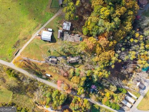 106 Settawig Road Brasstown NC 28902