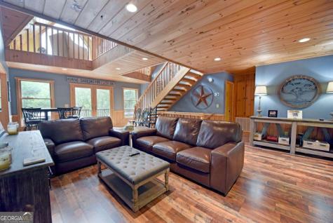 1335 Willard Mountain Road Blue Ridge GA 30513