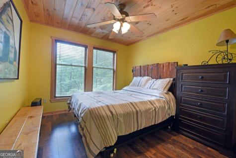 1335 Willard Mountain Road Blue Ridge GA 30513