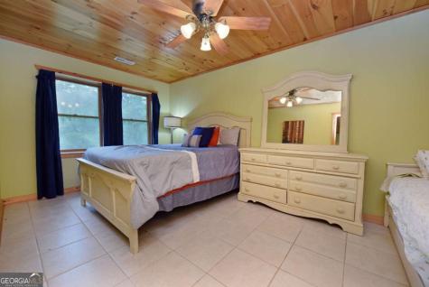 1335 Willard Mountain Road Blue Ridge GA 30513