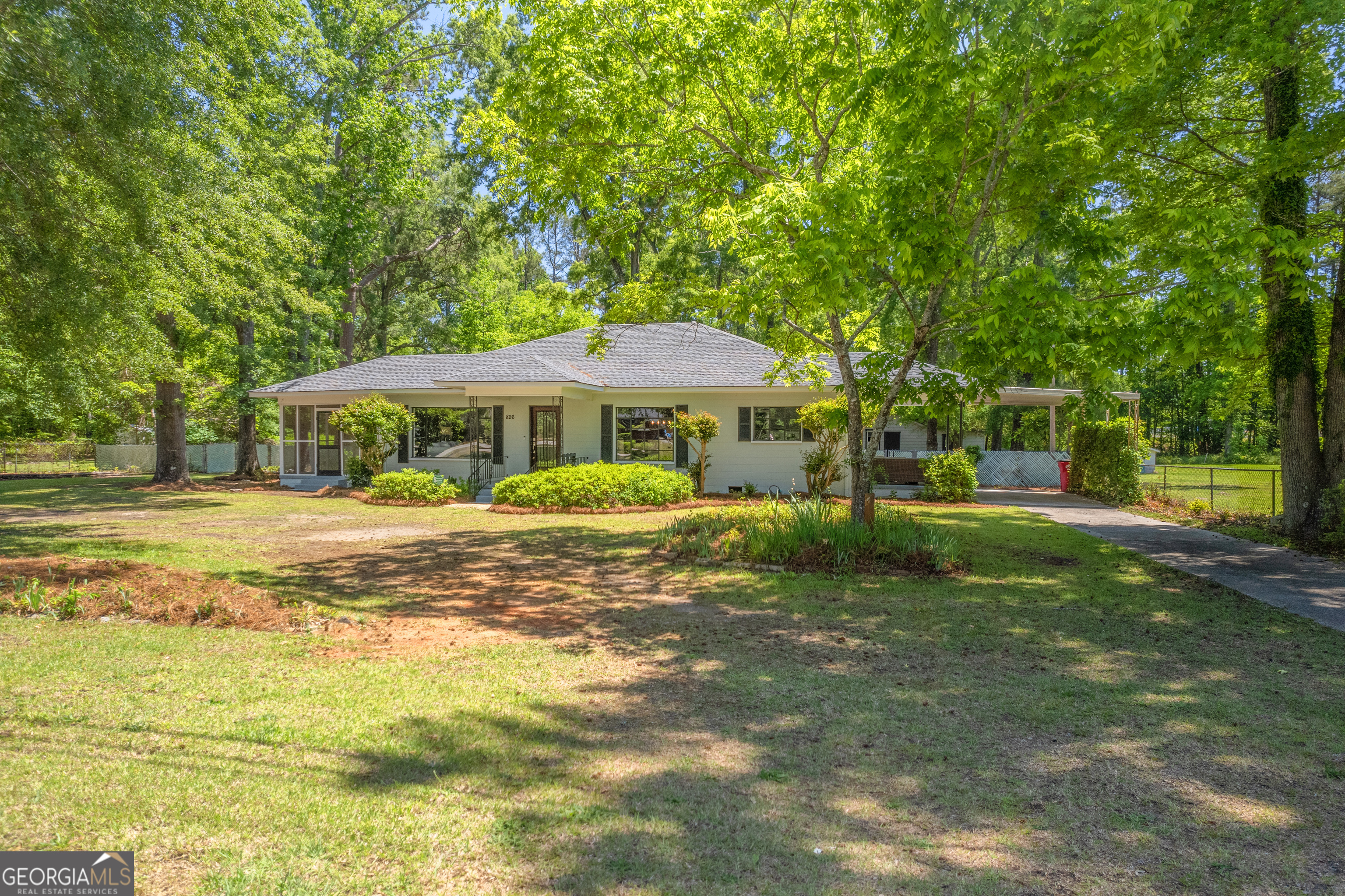 826 E Mccarty Street Sandersville GA 31082