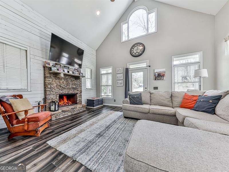 1206 Garden Row NE Dalton GA 30721