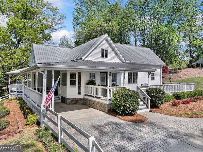 8525 Lanierland Farms Drive Gainesville GA 30506