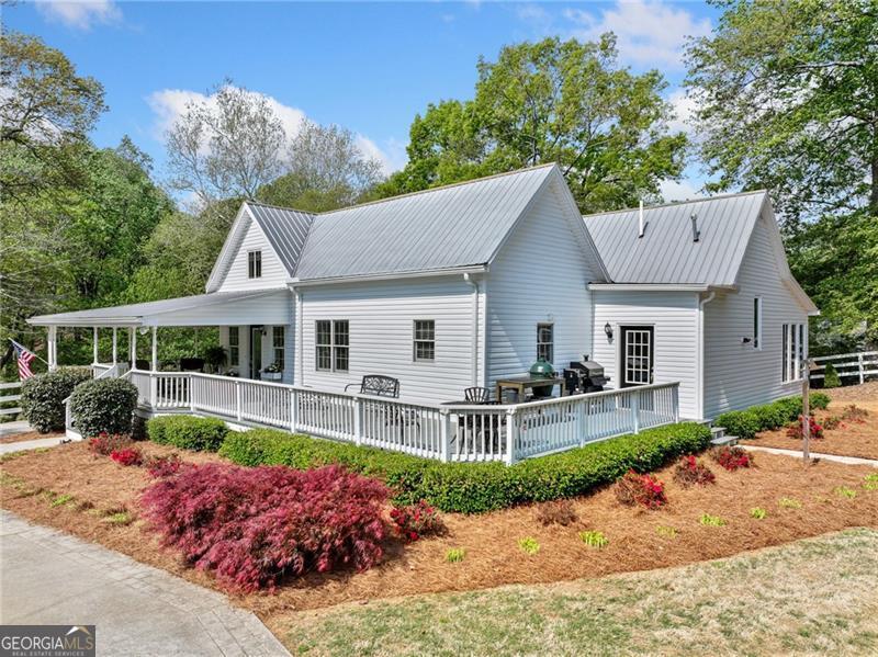 8525 Lanierland Farms Drive Gainesville GA 30506