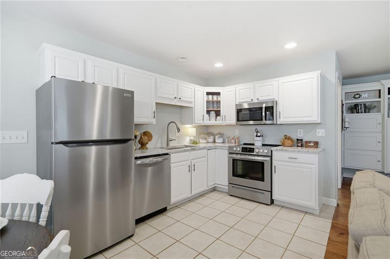 8525 Lanierland Farms Drive Gainesville GA 30506