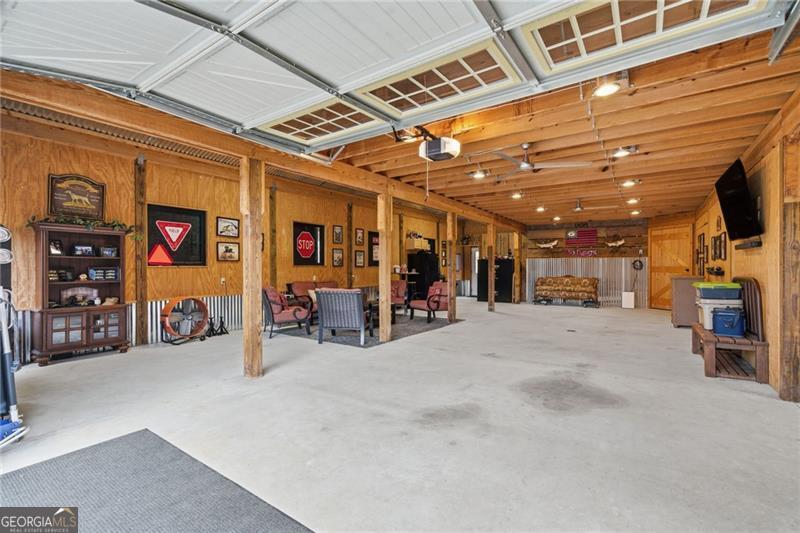 8525 Lanierland Farms Drive Gainesville GA 30506