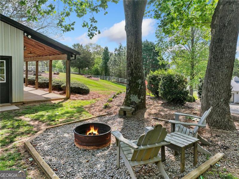 8525 Lanierland Farms Drive Gainesville GA 30506