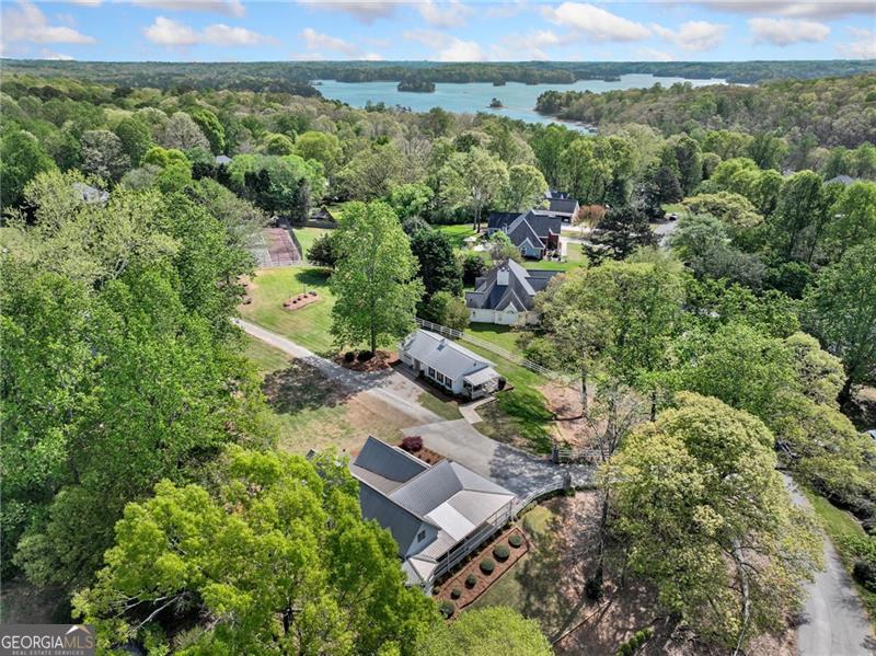 8525 Lanierland Farms Drive Gainesville GA 30506