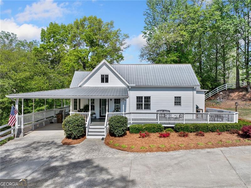 8525 Lanierland Farms Drive Gainesville GA 30506