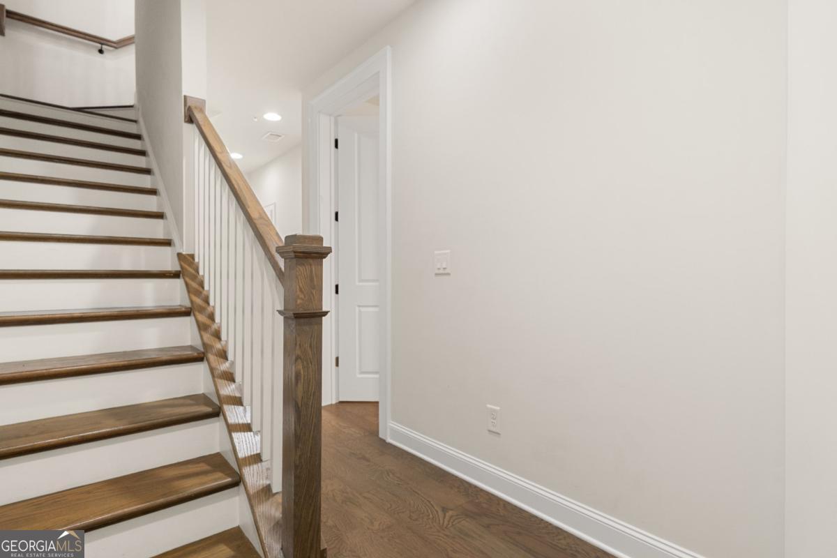 213 Phillips Lane Alpharetta GA 30009