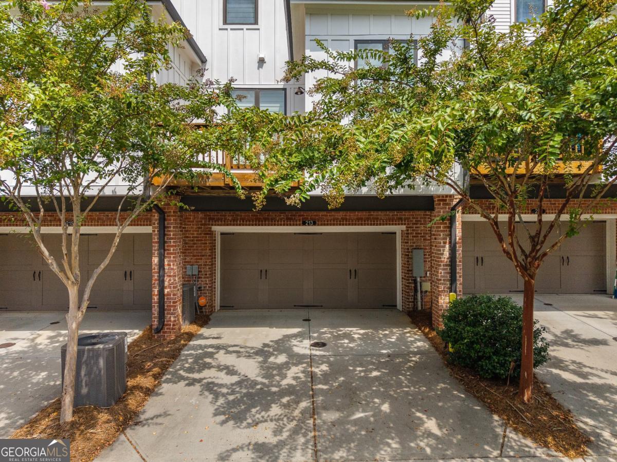 213 Phillips Lane Alpharetta GA 30009