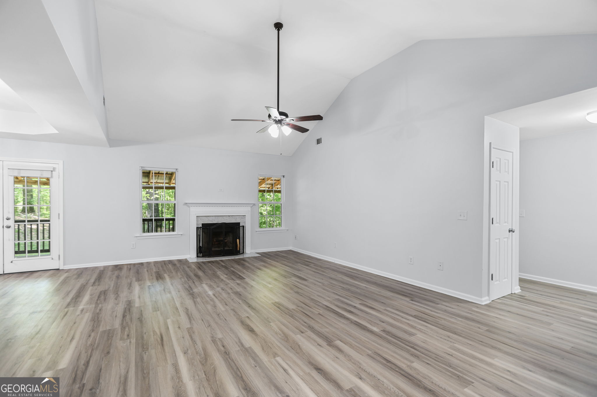 107 Trisha Lane Grantville GA 30220