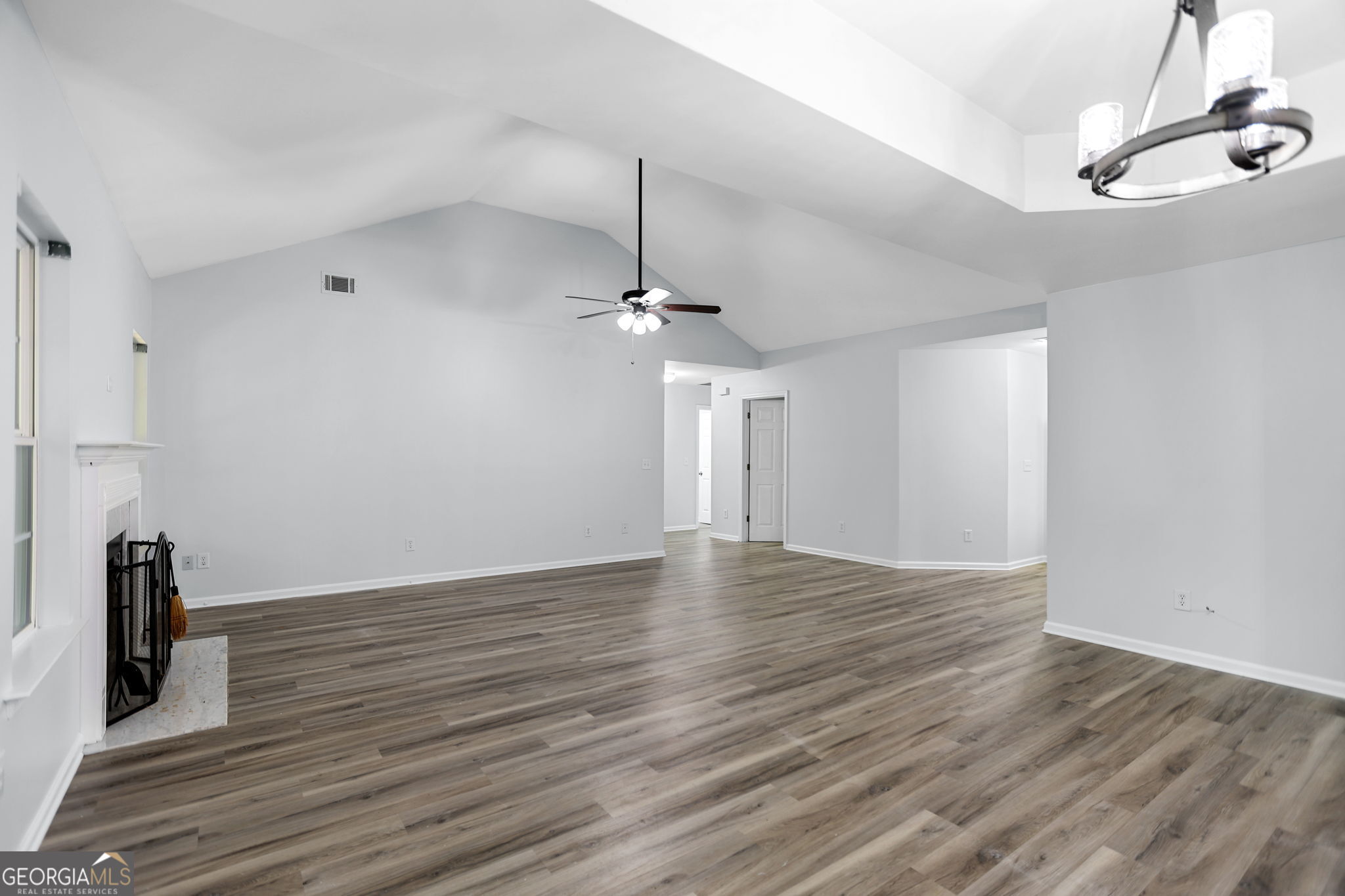 107 Trisha Lane Grantville GA 30220