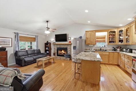 152 Dockery Ridge Young Harris GA 30582