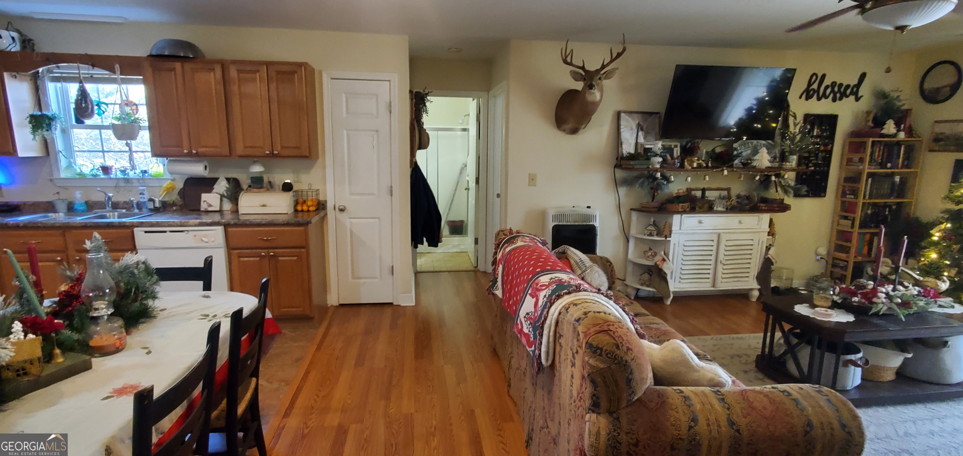 147 Brannen Landing Road Midville GA 30441