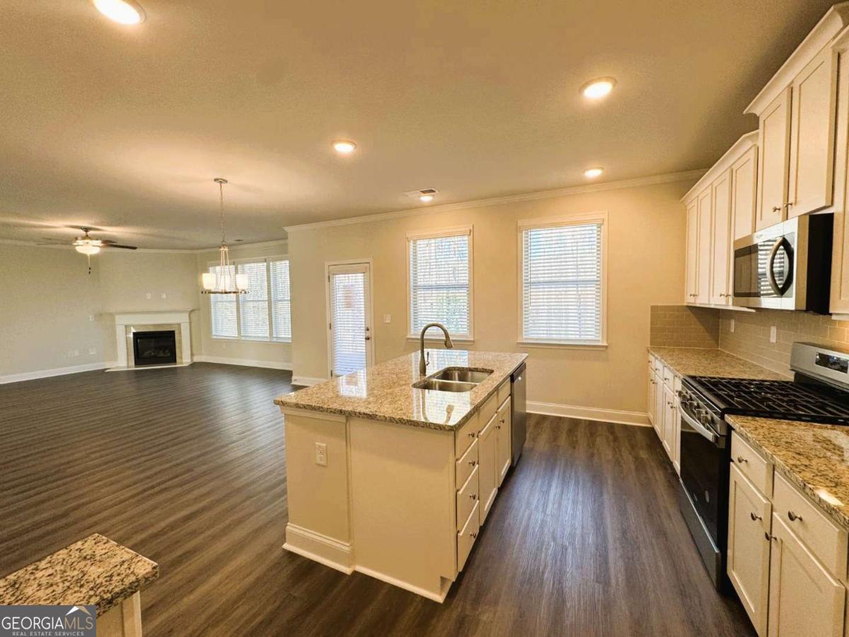 2180 Highridge Point Lithia Springs GA 30122