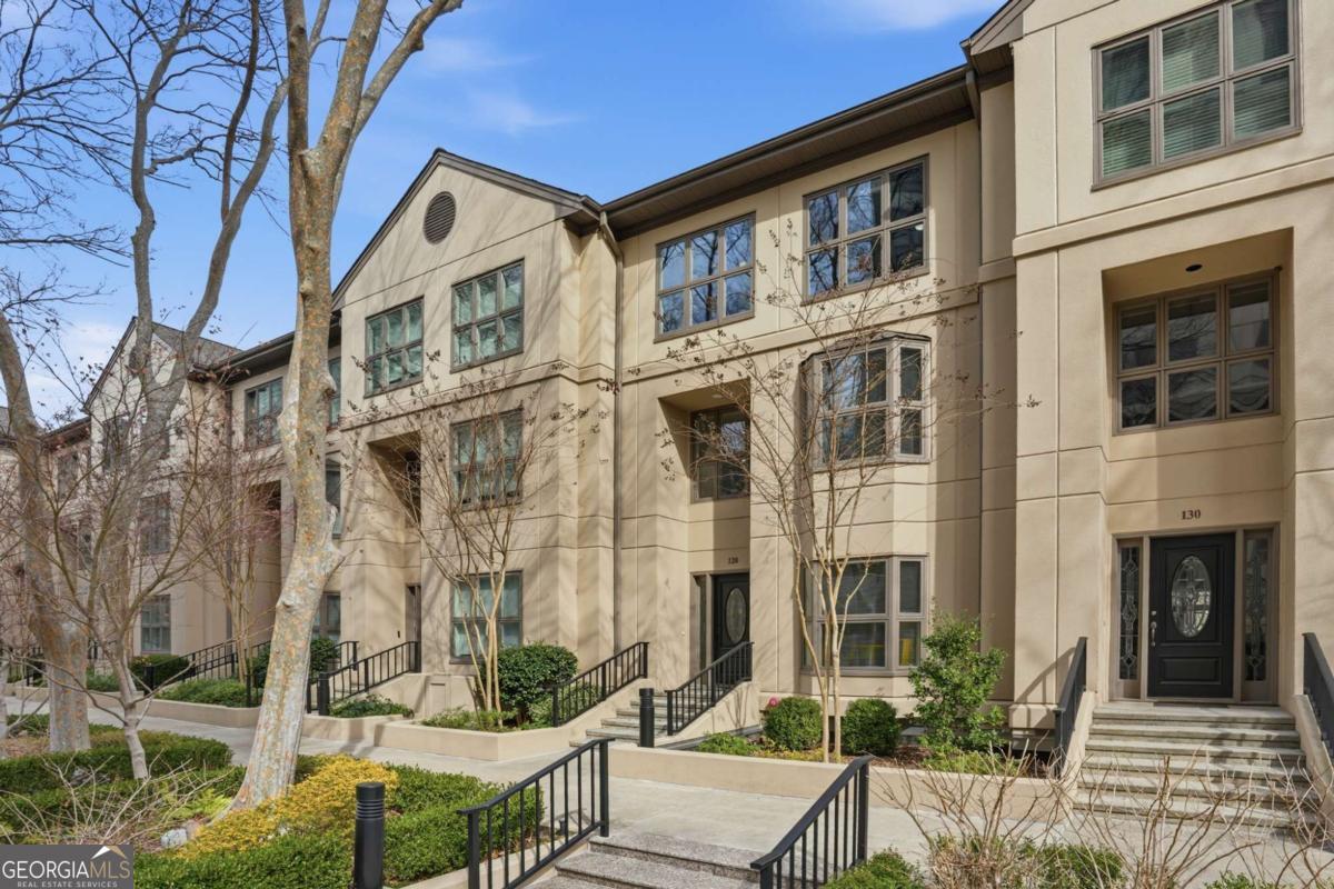 3475 Oak Valley Road NE Atlanta GA 30326