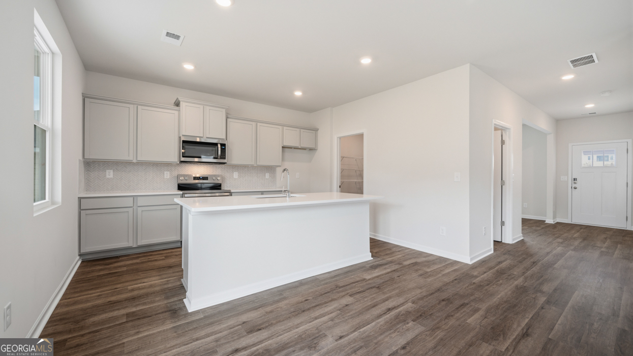 543 Great Salt Lane Hoschton GA 30548